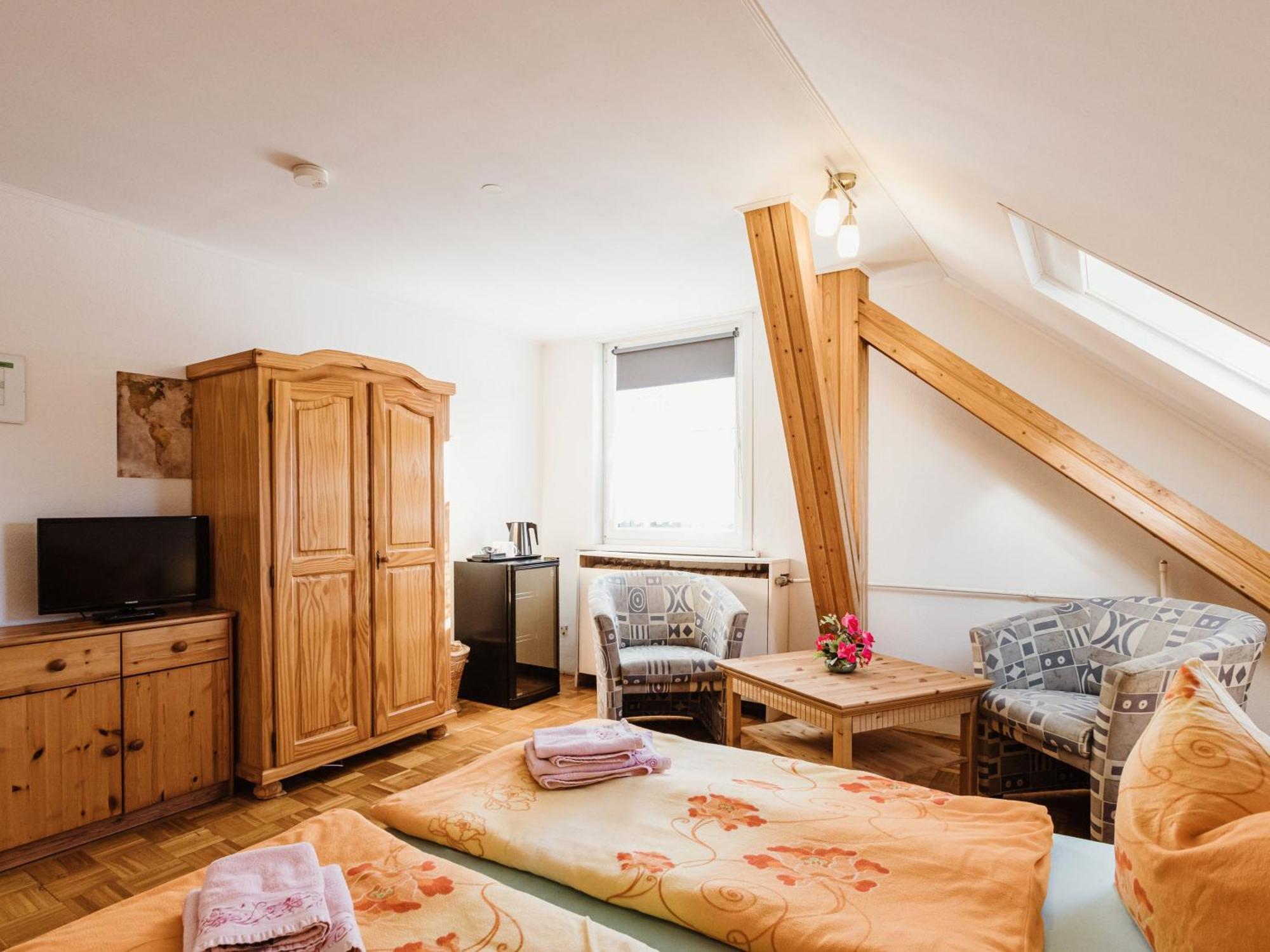 Homestay Rebentisch - Restaurant *